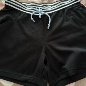 Women's Black Athletic Shorts 😍